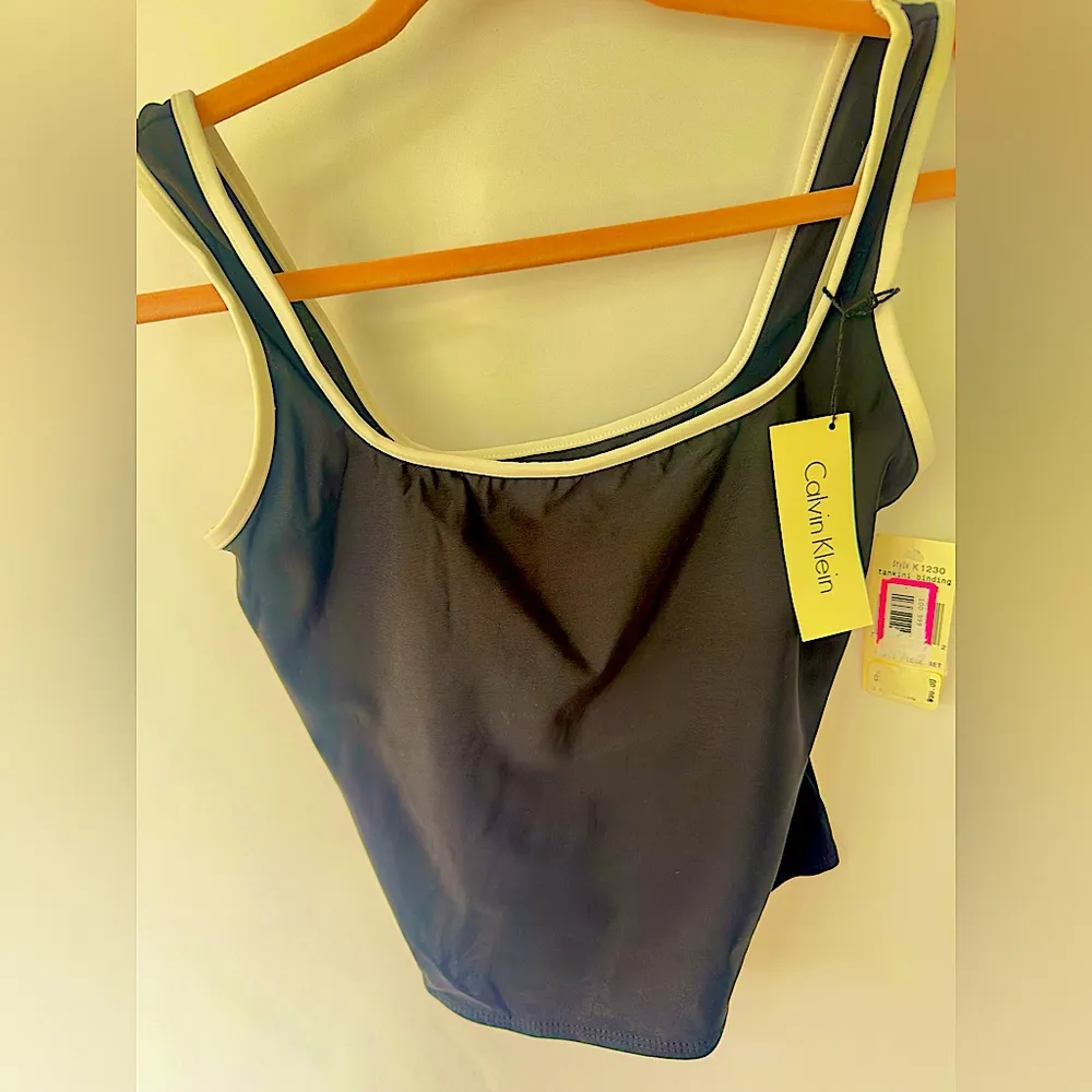 Calvin Klein Tankini Swim Top Black & White women’s size 10-NWT - Image 3