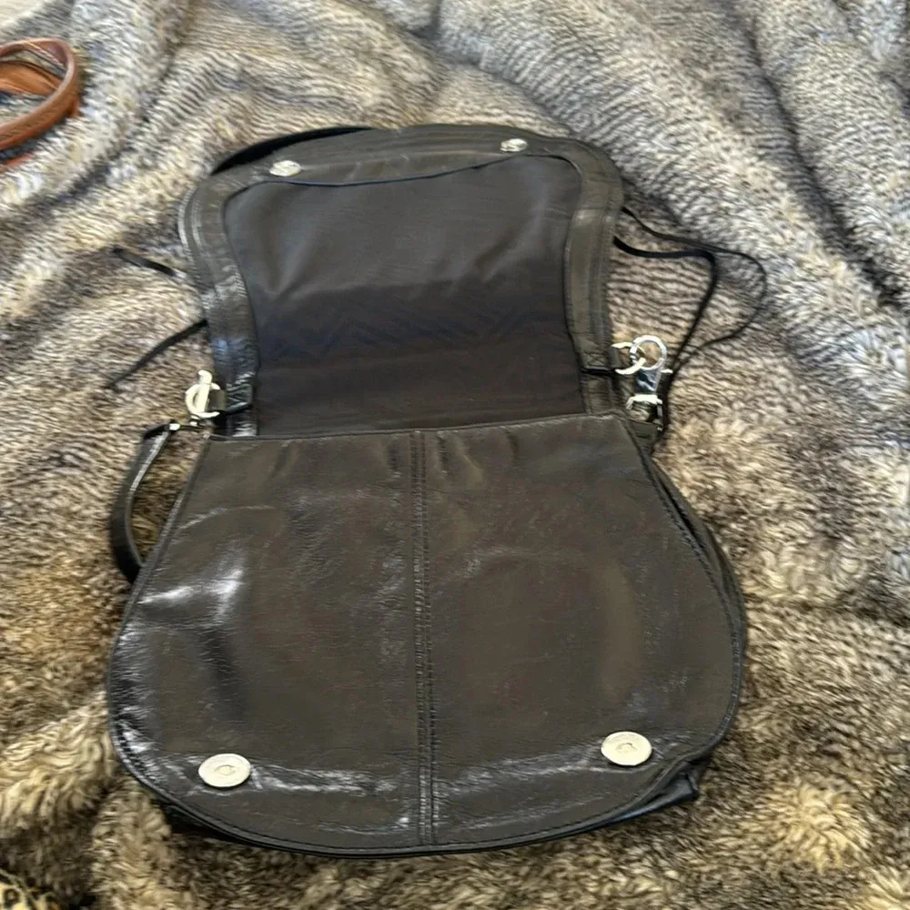 Rebecca minkkoff black leather whipstitch  saddle bag purse w/crossbody/ handle - Image 7