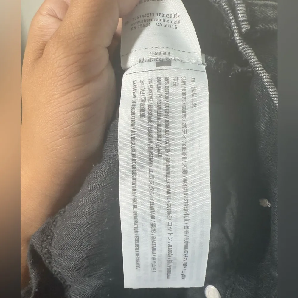 Abercrombie & Fitch The Ankle Straight Ultra High Rise Size 28 - Image 6