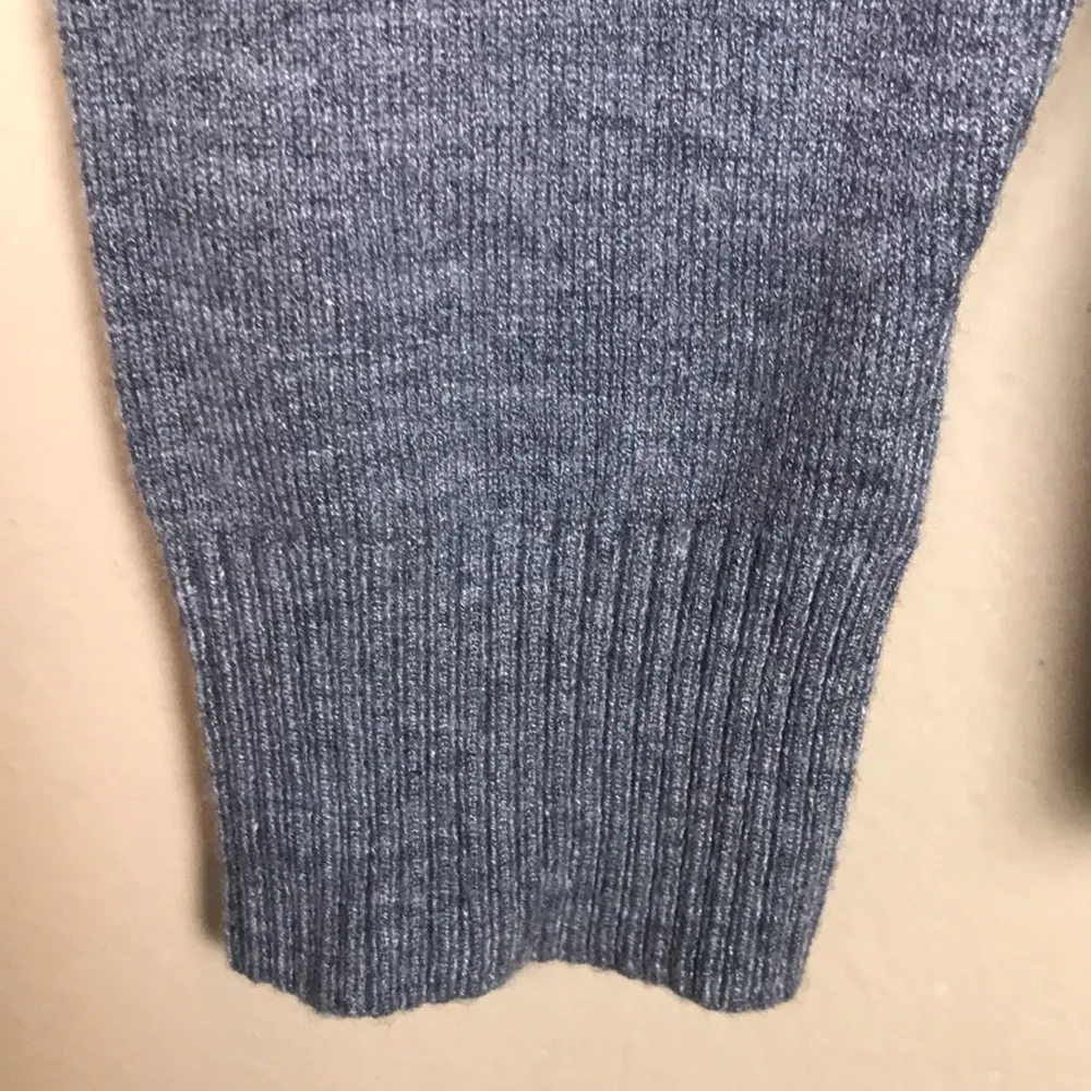 NWT Vila Milano Women’s Wool Blend Heart Rhinestones Gray Crew Neck Sweater - Image 5