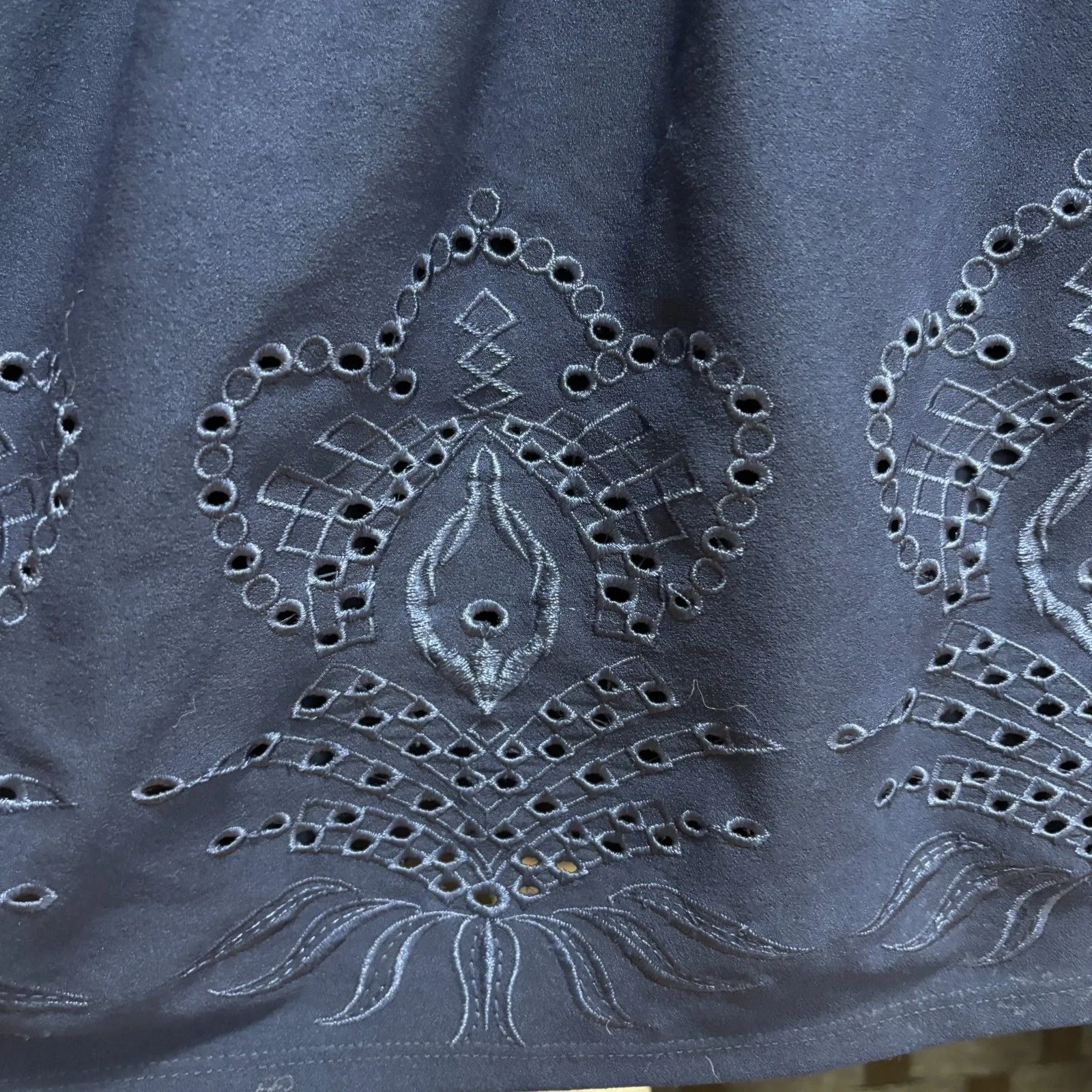 Francesca’s Mi Ami Adessa Eyelet Mini Dress Womens M Navy Feminine Romantic Chic - Image 3