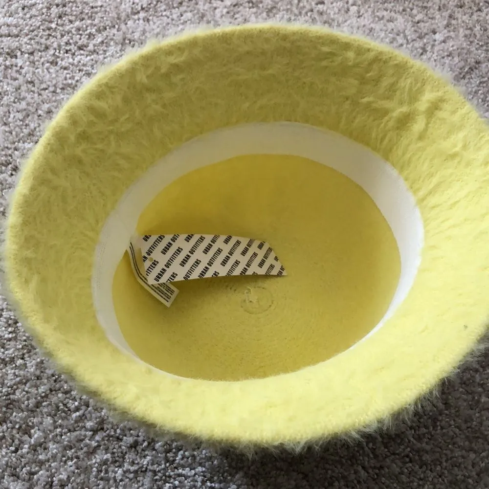 New  faux fur bucket hat - Image 4