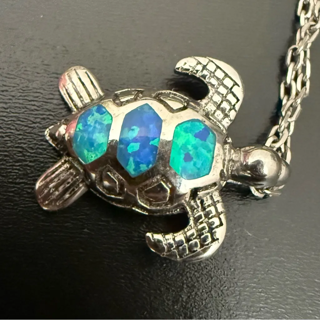 925 Sterling Silver Blue Opal Inlay Sea Turtle Pendant 16” Necklace 3g. - Image 6