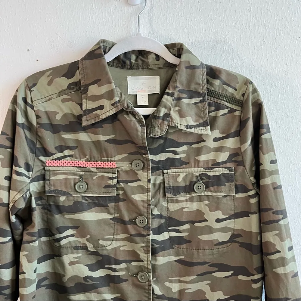 Caslon Shacket Camouflage Button Front Shirt-Jacket Camo Sz MP EUC Army Green - Image 7