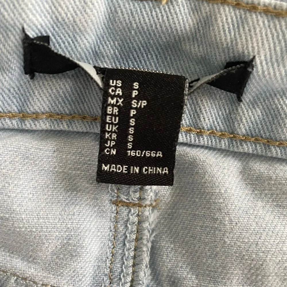 Forever 21 “ ” mini skirt - Image 5