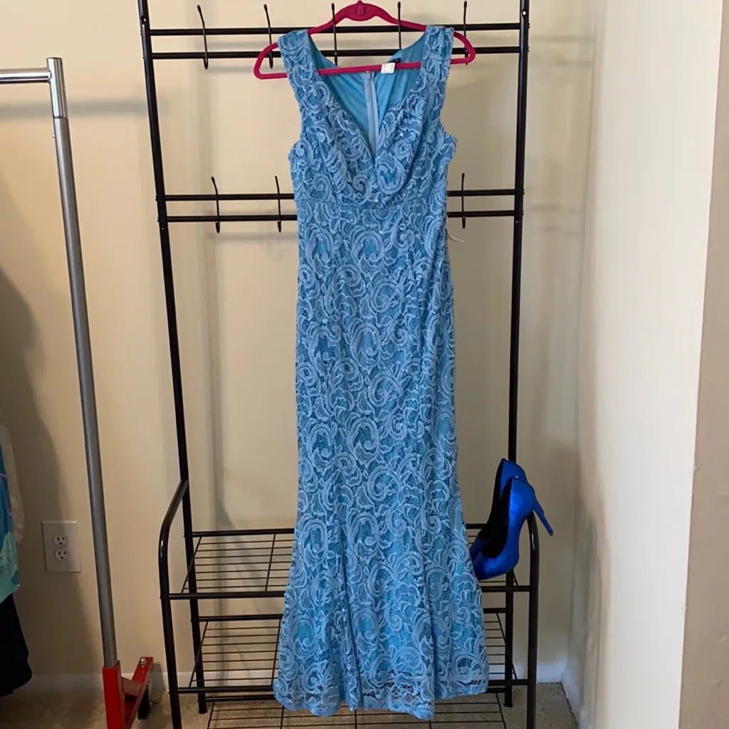 New Venus Lacey Mermaid Dress with Sequins Blue Size 8 - Image 3