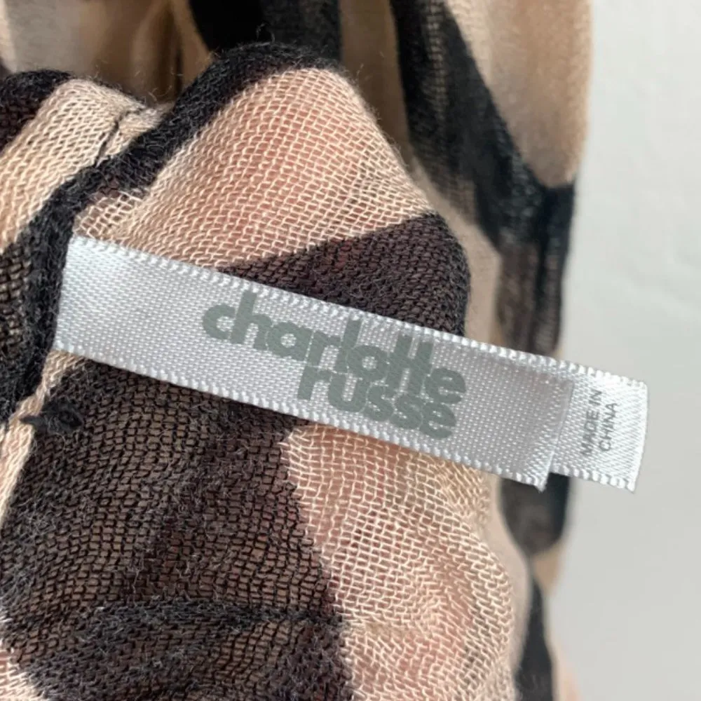 Charlotte Russe Cream & Black Chevron Infinity Scarf - Image 3