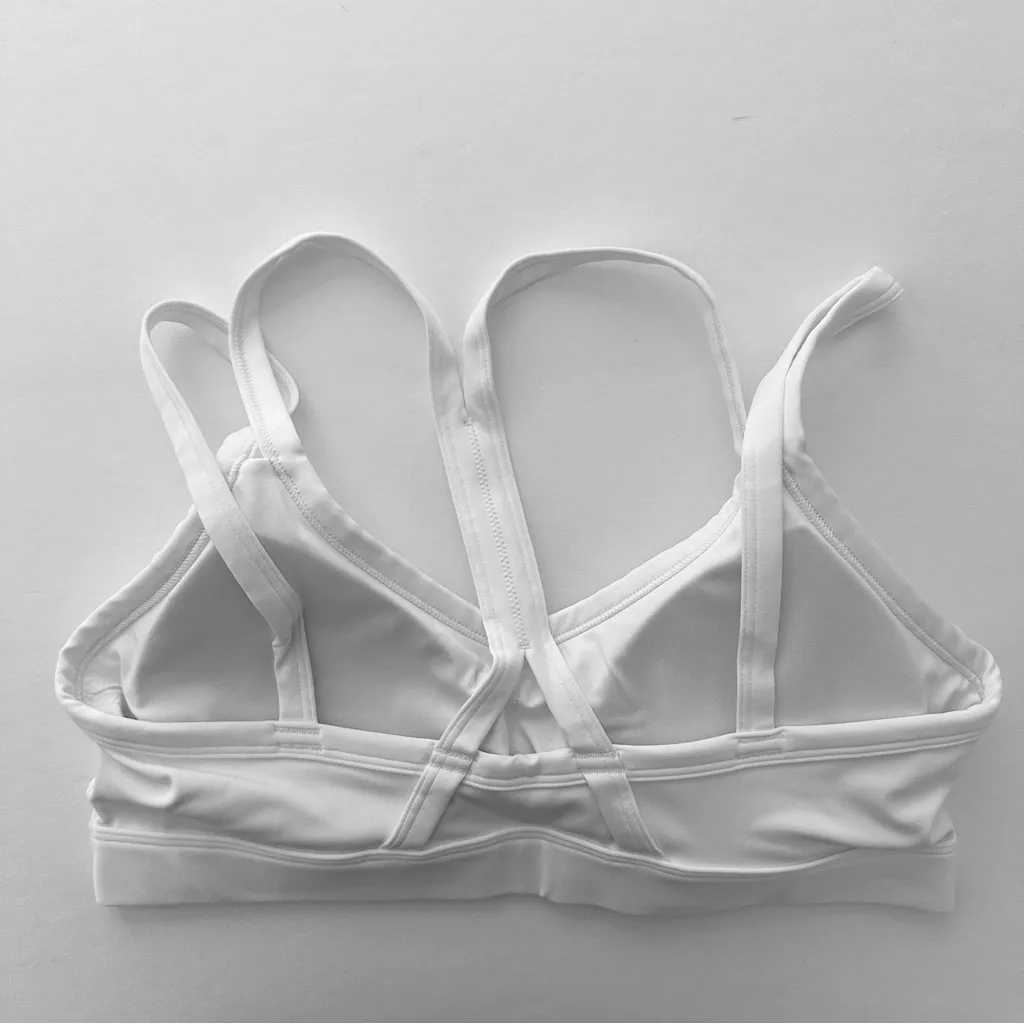 Gymshark Vital Seamless 2.0 Joggers & Strap Feature Sports Bra Set - Image 3