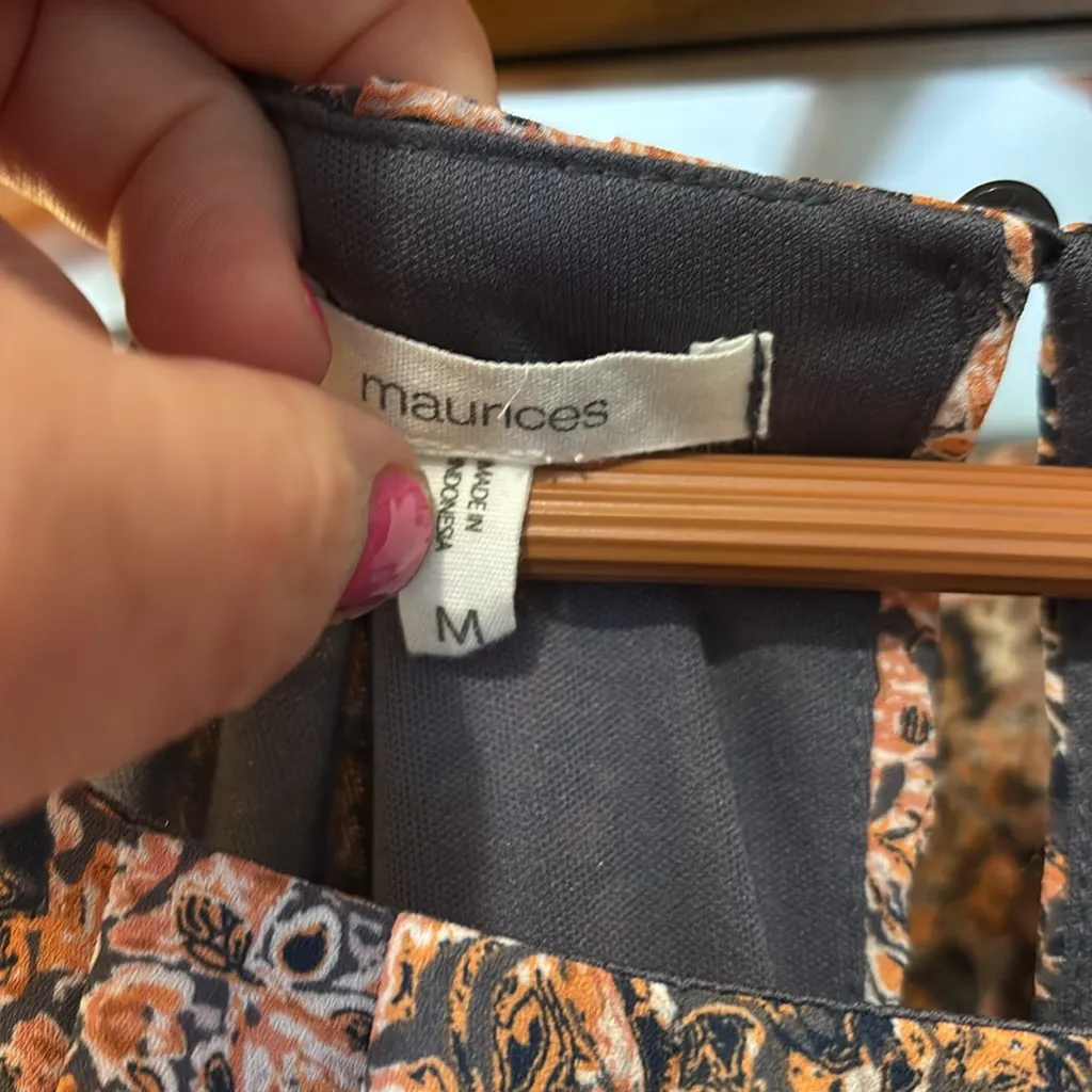 Maurices Gray Floral Elastic Waist Sleeveless Dress - Size M - Image 6