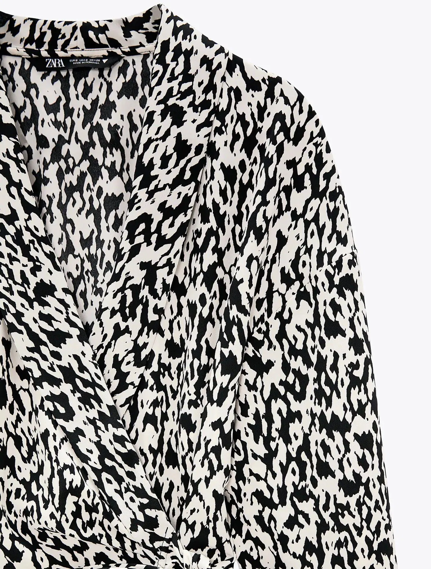 NWT  Black & White Animal Print Playsuit Dress - Image 8