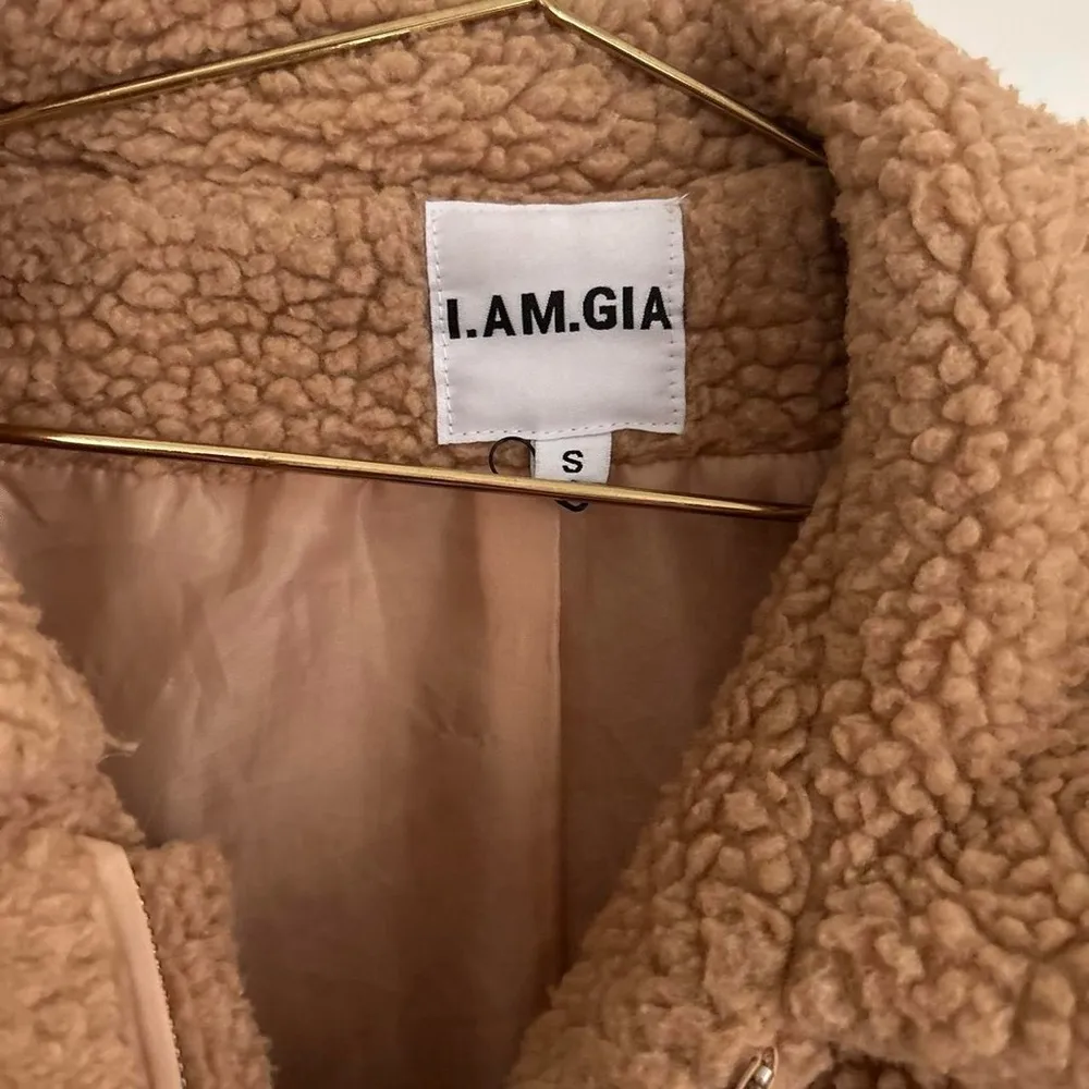 I.AmGia pixie brown Caramel Tan Sherpa Blogger zip up pocket front teddy coat - Image 6