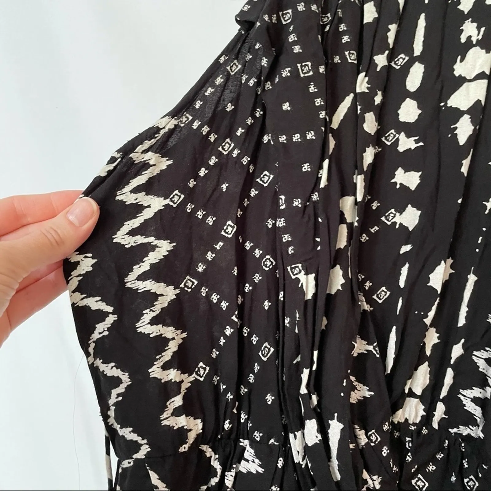 Tularosa Aritzian Dani Drape Halter Dress Black & White Womens S Mini Sleeveless - Image 8