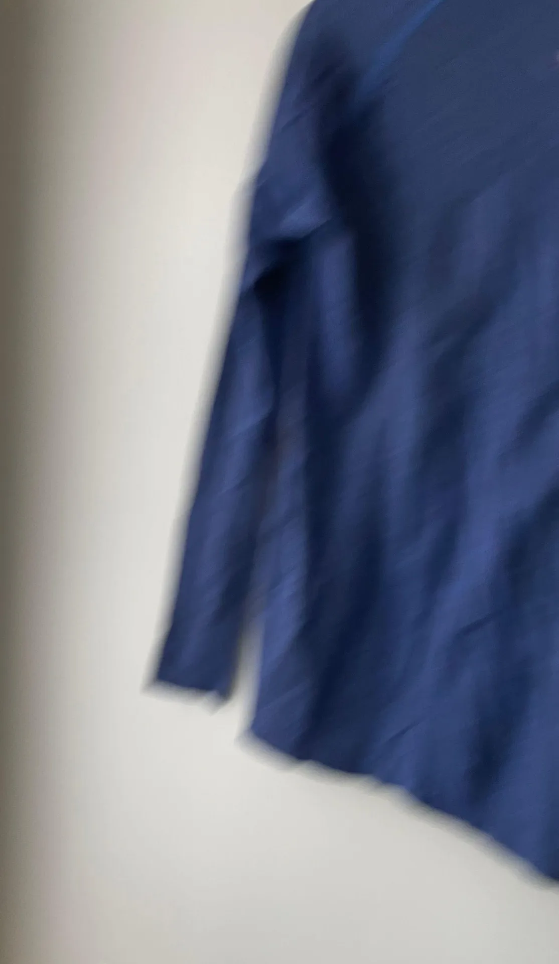 Lululemon Long Sleeve Top - Image 4