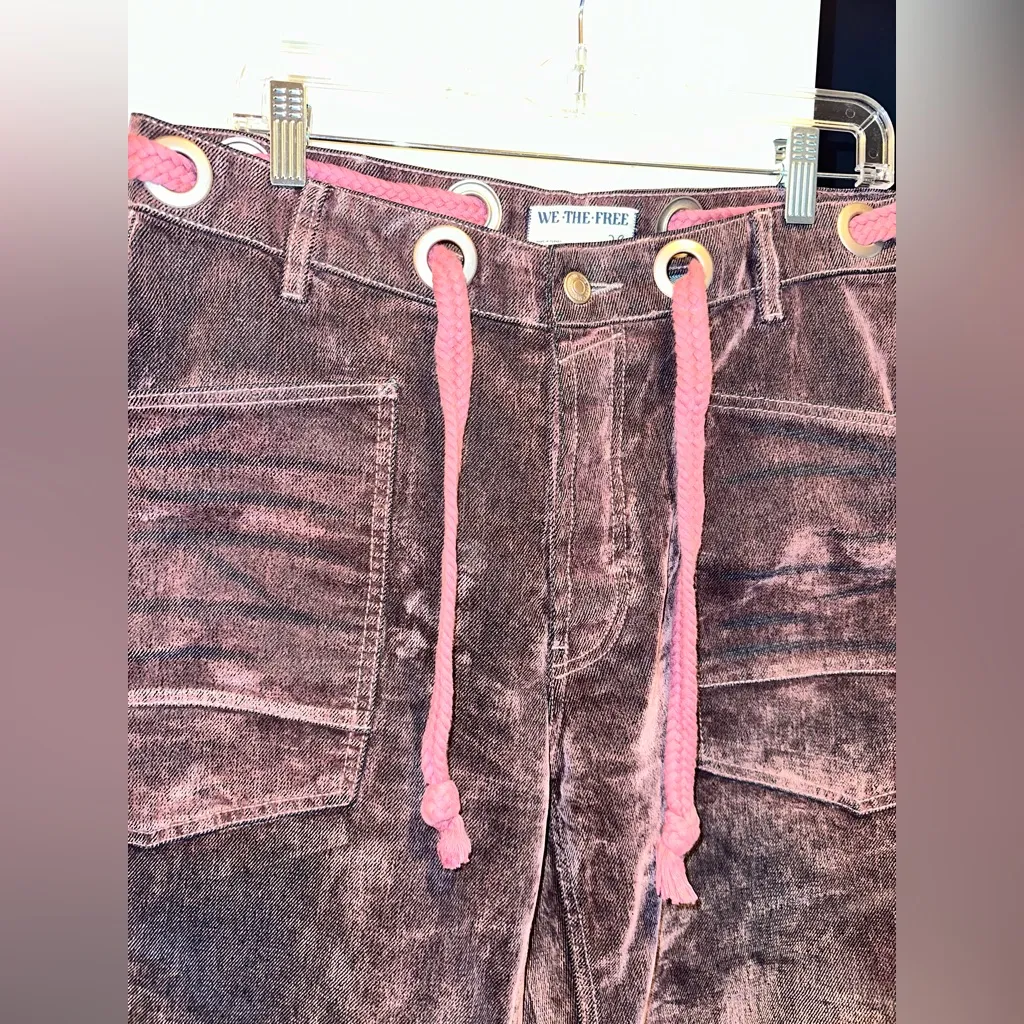 NWOT FREE PEOPLE We The Free Moxie Flocked Barrel Jeans - Pink Super RARE !!!! - Image 7
