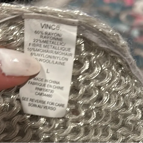 VINCE METALLIC SILVER GRAY CABLE KNIT ROUND NECK SWEATER L - Image 5