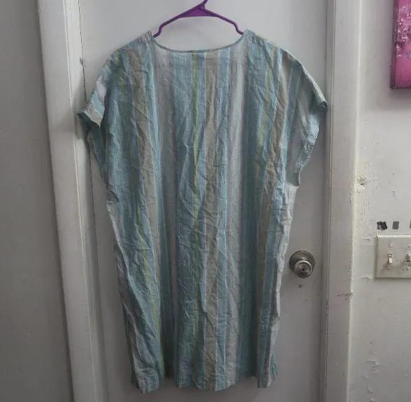 Patagonia light weight vertical stripe tunic top shirt in blue and green size small. - Image 6