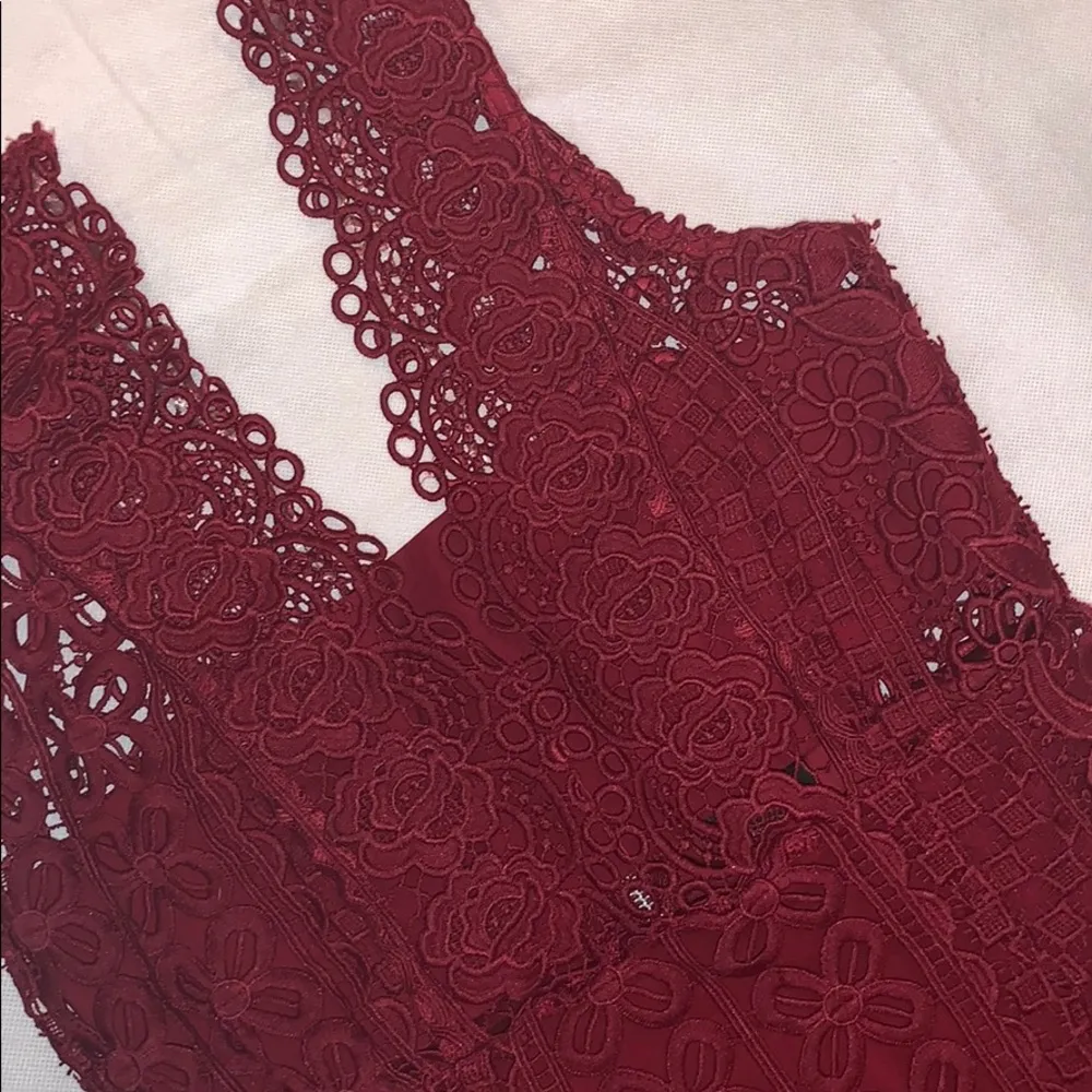 Burgundy Bardot Midi Dress Size 4 - Image 5