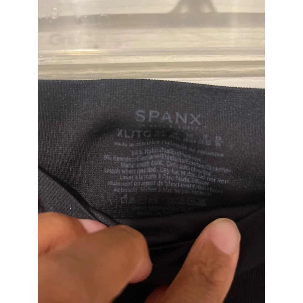 Spanx Look At Me Now All Black Seamless Legging - woman’s size XL - Image 3