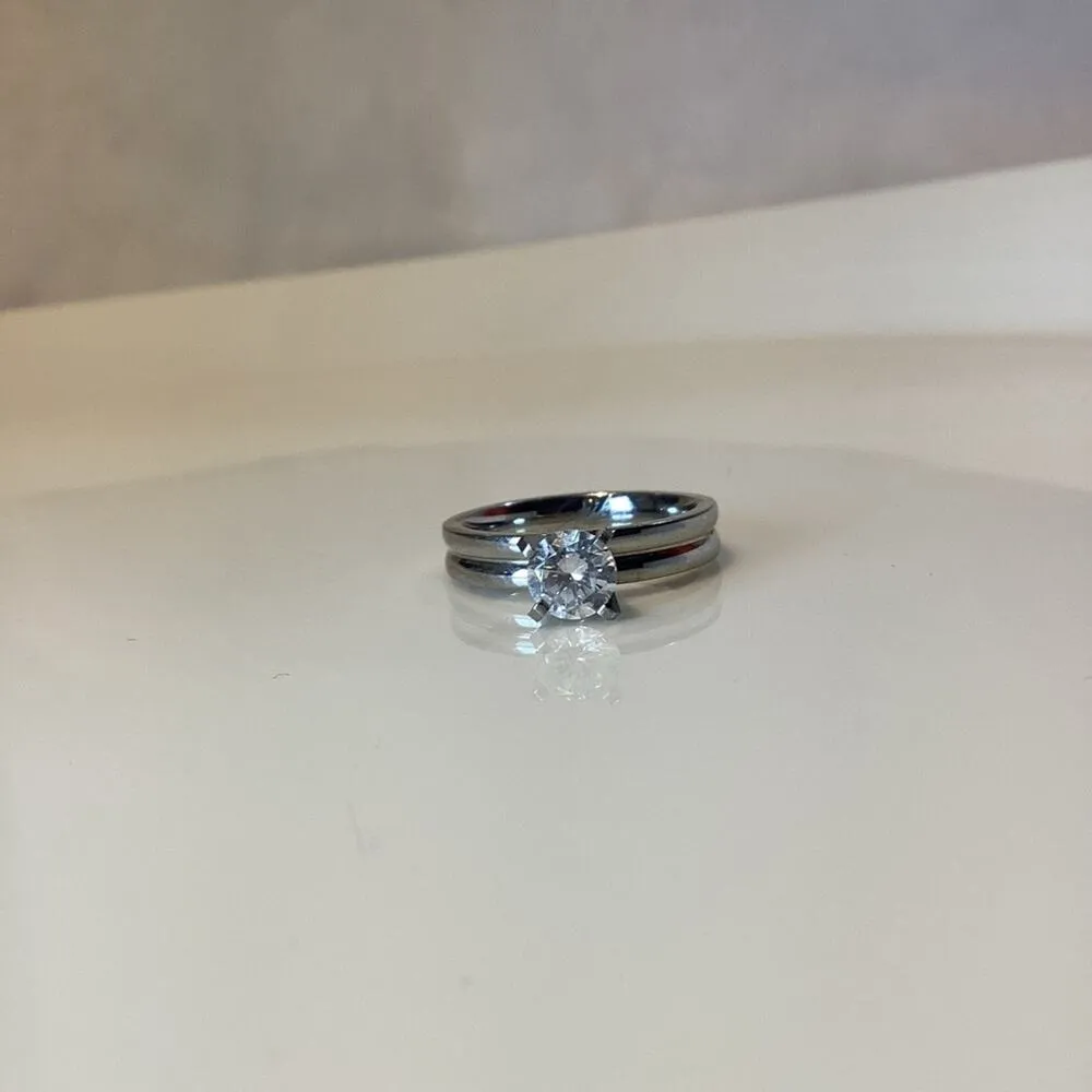 Stainless Steel Cubic Zirconia Ring Silver - Image 2