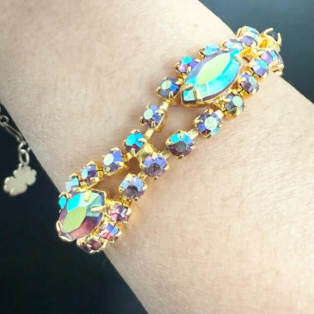 Vintage Juliana Style Gold - Image 5