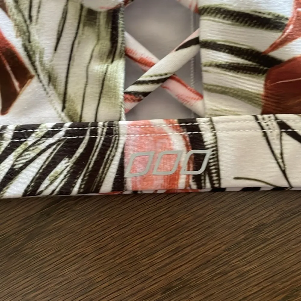 Lorna Jane Floral Sports Bra - Size XS - Image 7