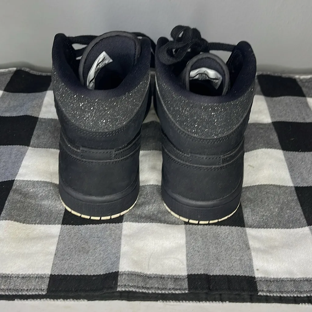 Air Jordan‎ 1 Women’s Mid Black Glitter Sneakers Black Size 6 - Image 2