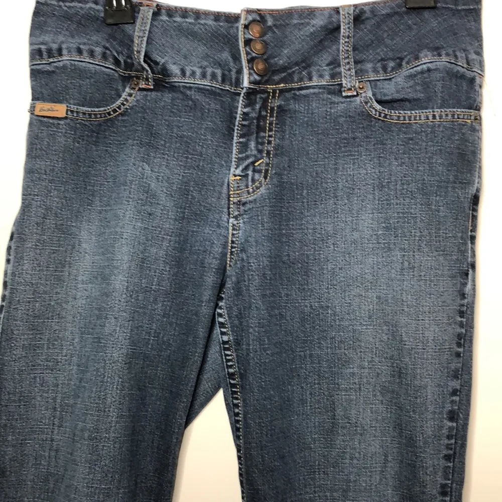 Y2K women’s Levi Strauss stretch high waist rib snap jeans bootcut Sz 10 31” - Image 2