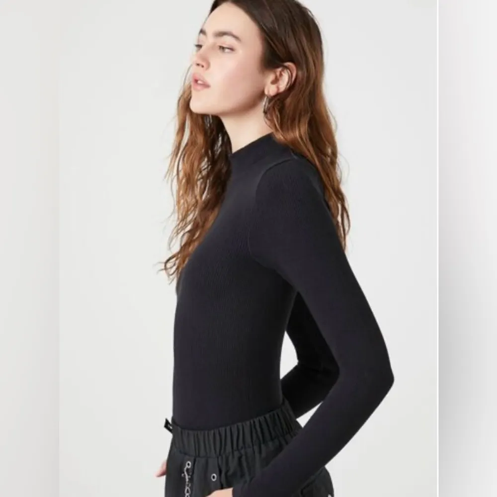 Forever 21 Seamless Mock Neck Bodysuit - Image 4
