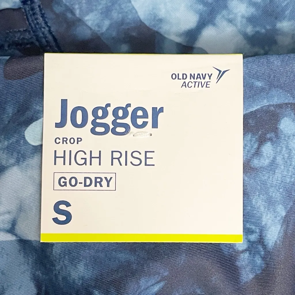 NWT Old Navy Active Powersoft Joggers Size Small Blue Camo Crop High Rise Go-Dry - Image 9