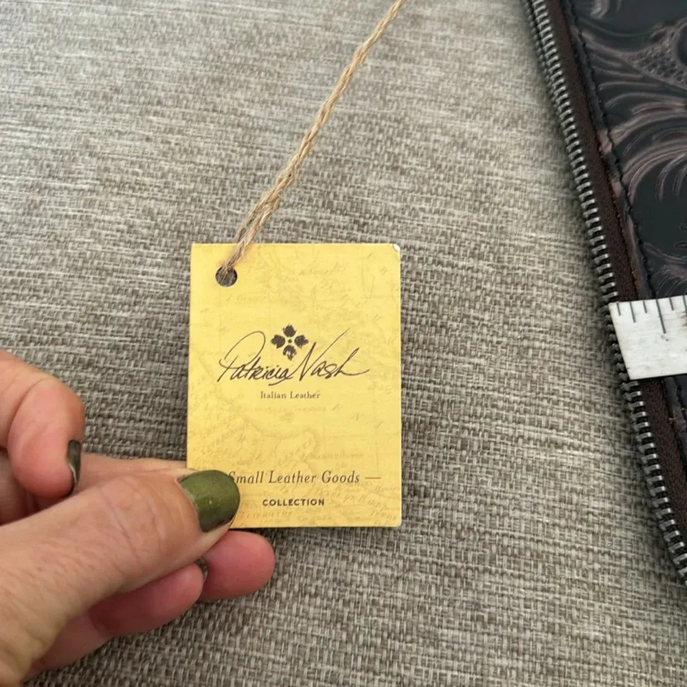 Patricia Nash black / Tuscan embossed tooled  leather  zipper bag - Image 8