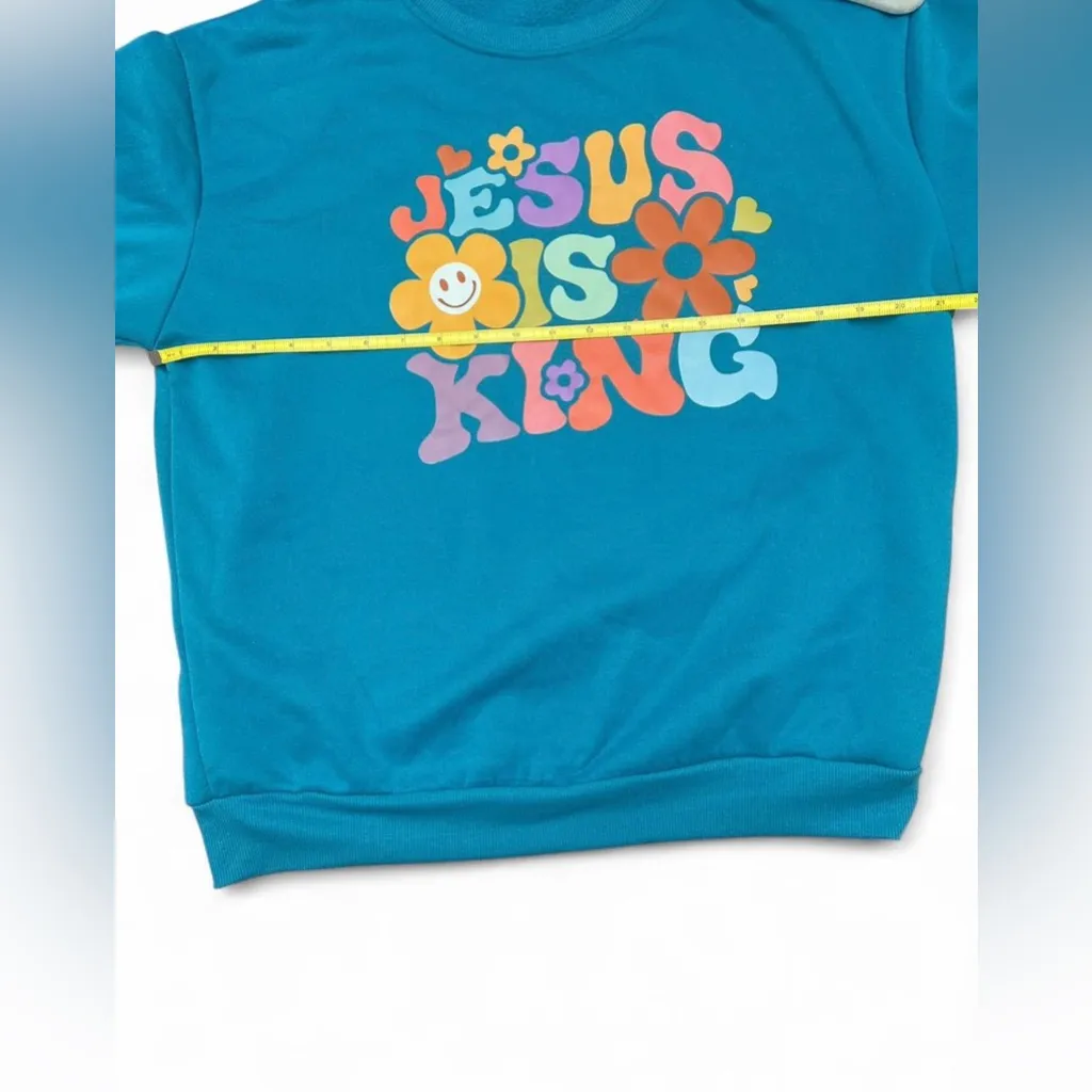 Retro “Jesus Is King” Sweatshirt – Large – Y2K Pastel Graphic Crewneck - Image 3