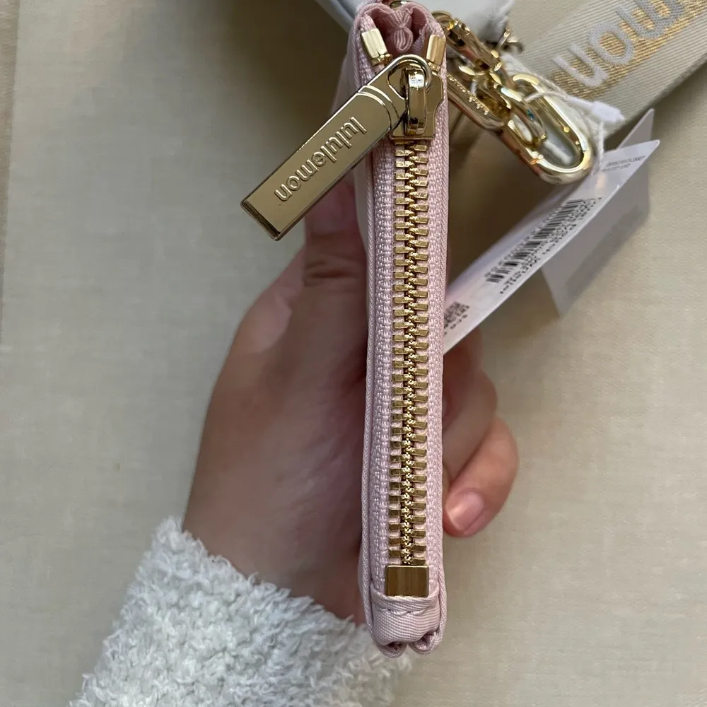 Dual Pouch Wristlet Pink/Gold/Vapor - Image 9