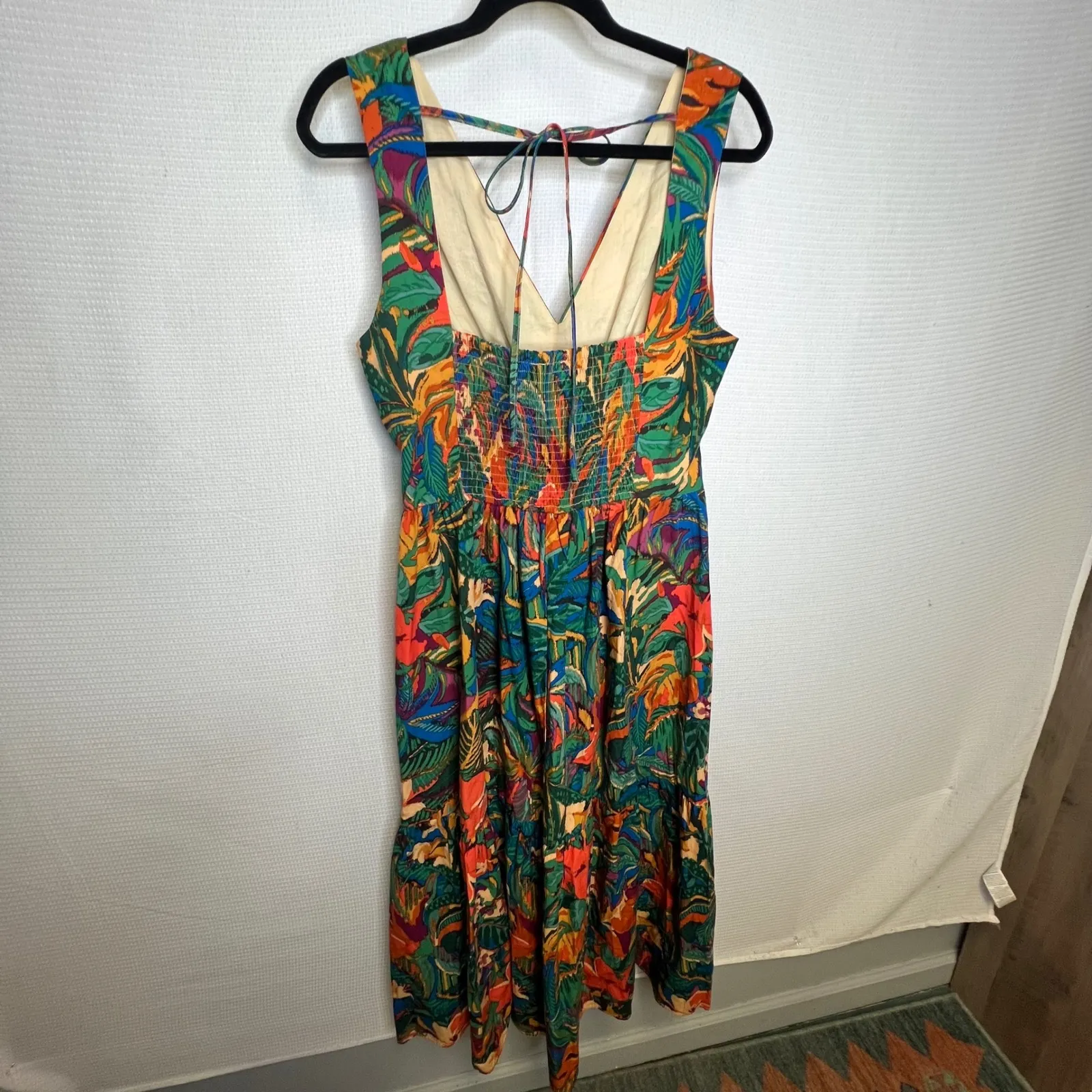 Dress Forum Tropical Floral Cutout Maxi Dress Tie Back Smocked Waist Size L - Image 6