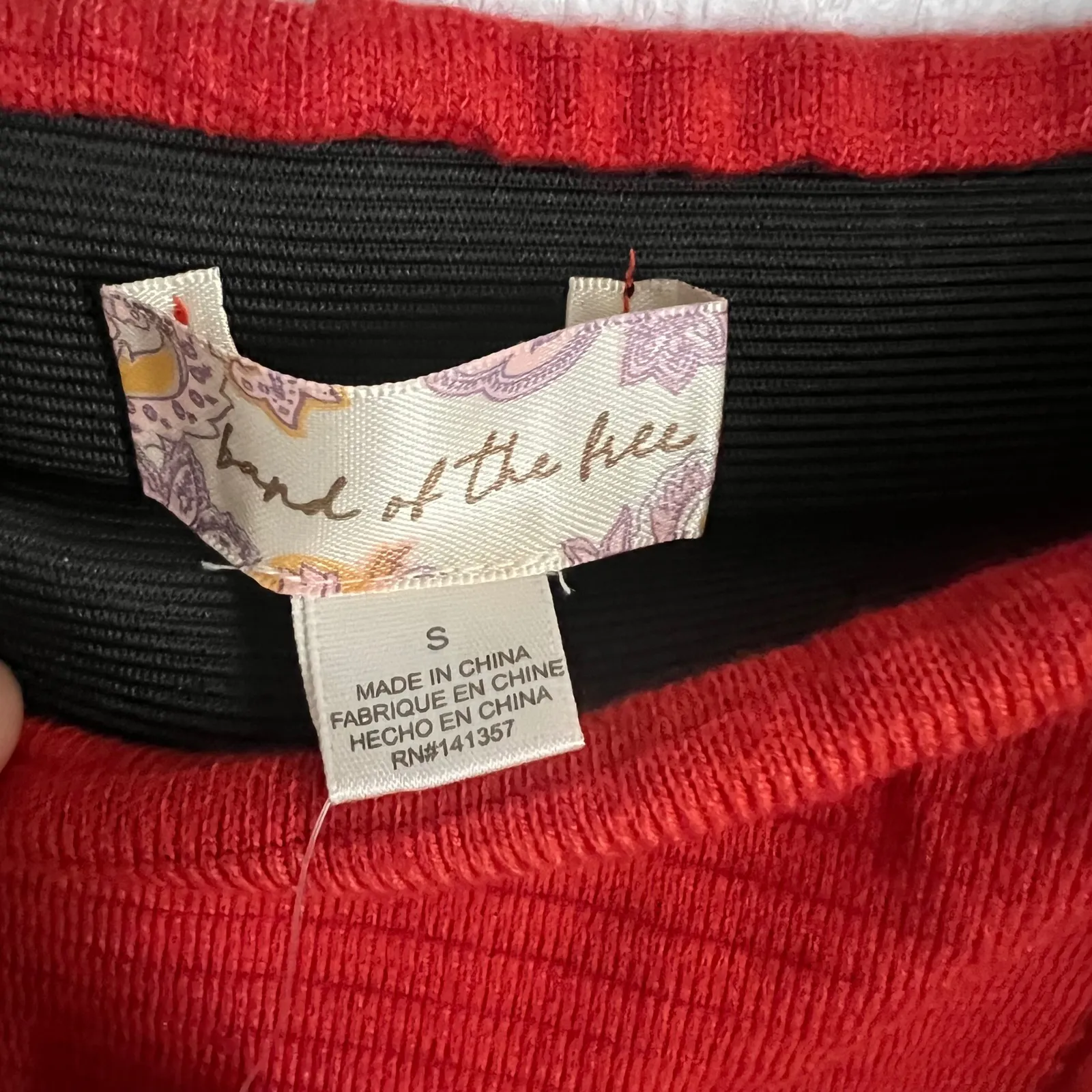 Band of The Free Hand of the Tree‎ Red Textured Pencil Midi Skirt Size S NWT - Image 6