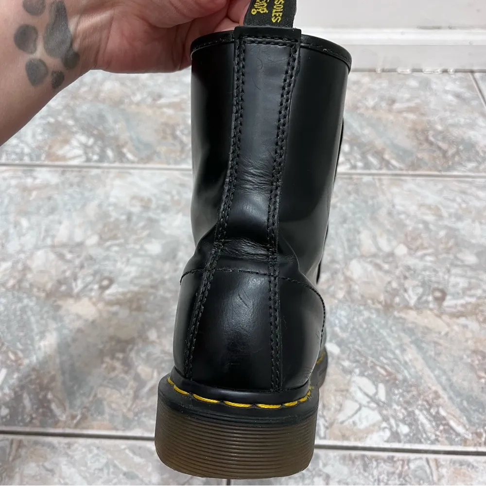Dr Martens Black 1460 Smooth leather lace up boots 8 *NO INSOLES* - Image 12