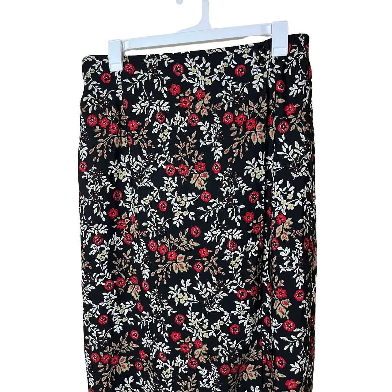 SAG‎ HARBOR Skirt Womens Size Large Black Red Floral Vintage Maxi Elastic Waist - Image 2