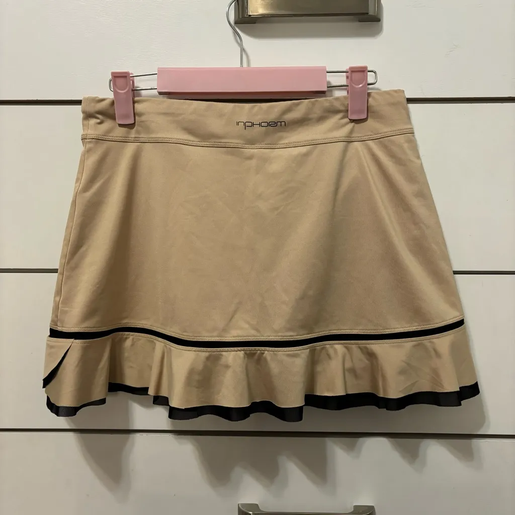InPhorm Tan Tennis Skirt Size M - Image 2
