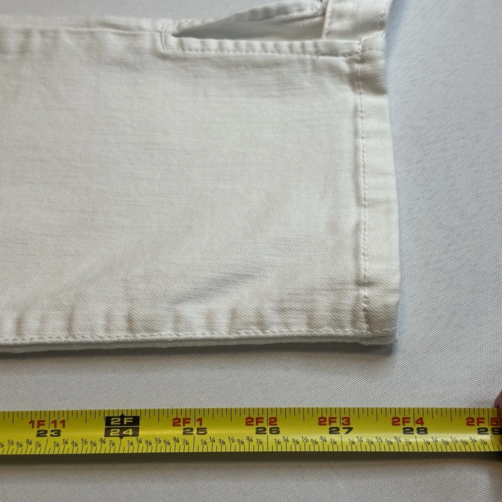 ST. John's Bay Women White High Rise Slimming Skinny Tie Hem Denim Jeans. Sz 12# - Image 9