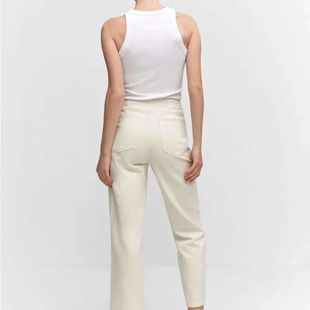 Mango NWT 328 Bonnie Straight Leg Jeans with Buttons Cropped High Rise Cream 6 - Image 5