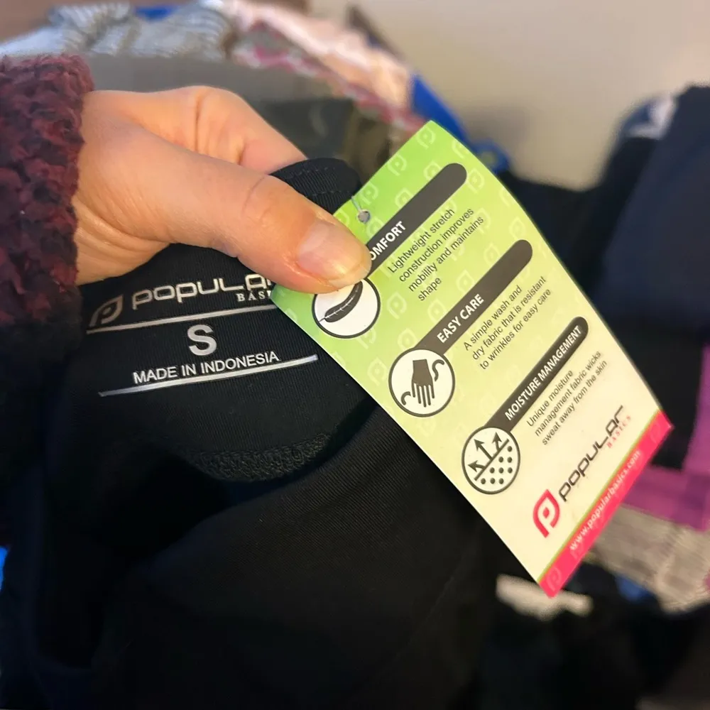 NWT Popular Basics Black Mesh Cut Out Active Leggings - Image 3