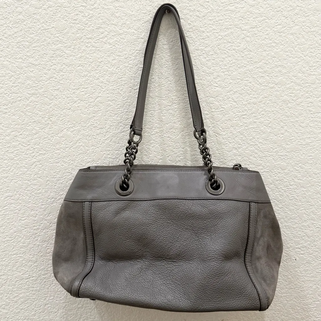 COACH 20165 Turnlock Edie Carryall Gray Pebbled Leather & Suede Shoulder Bag - Image 4
