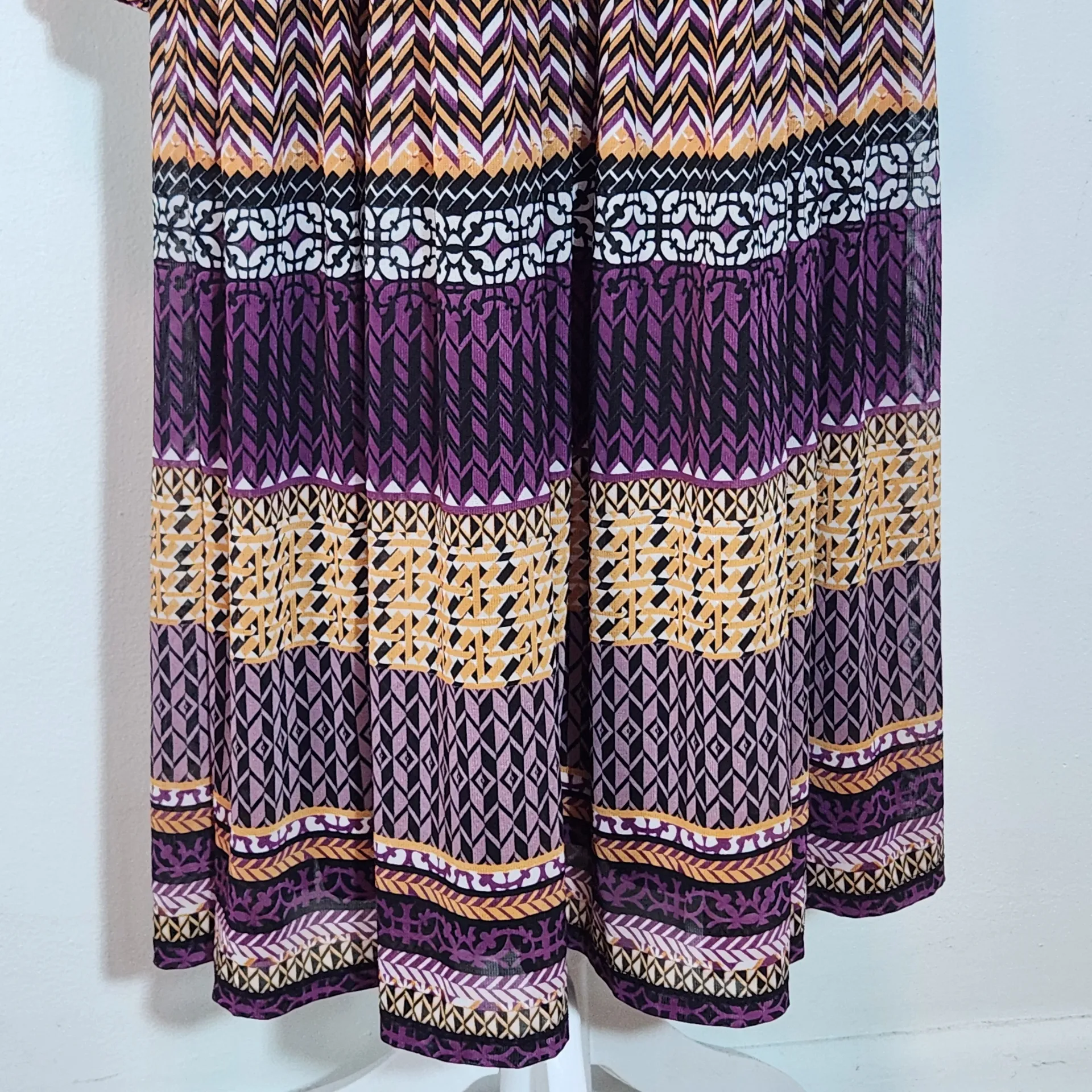 Signature by Robbie Bee Purple Chevron Midi Dress NWT Size Large Print Dress - Image 4