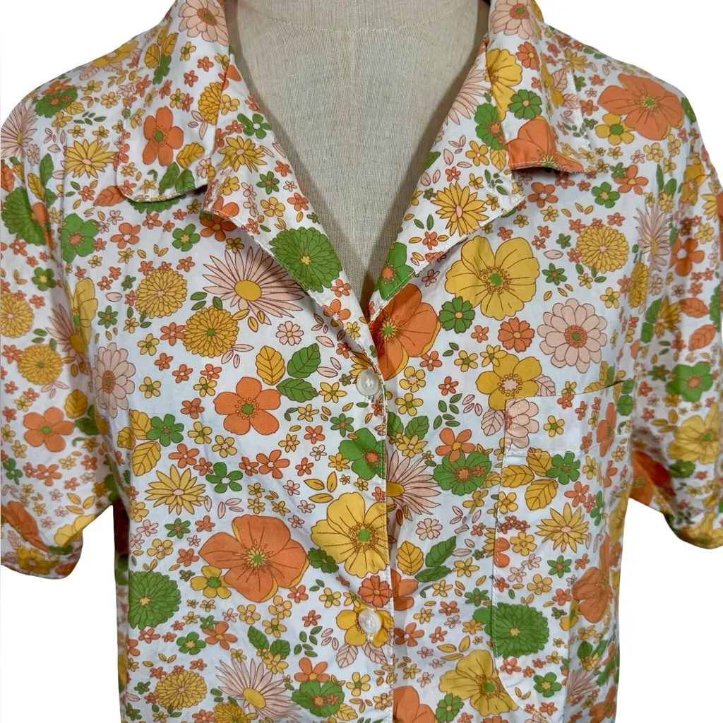 Cozy Earth Sutton Short Sleeve Pajama Top in Wildflower - Image 6