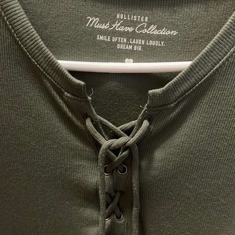 size small olive green shirt - Image 2