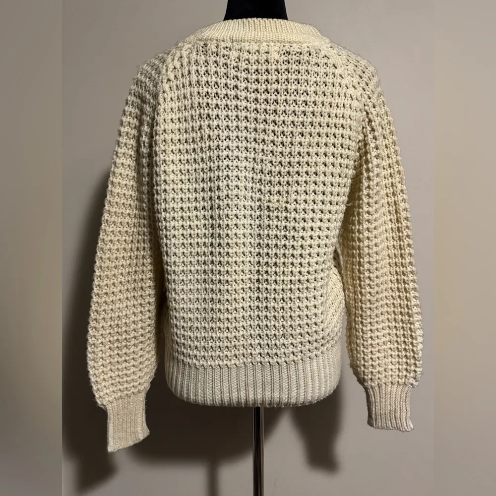EUC Vintage 100% Acrylic Cream Cable Knit Cardigan size medium - Image 5