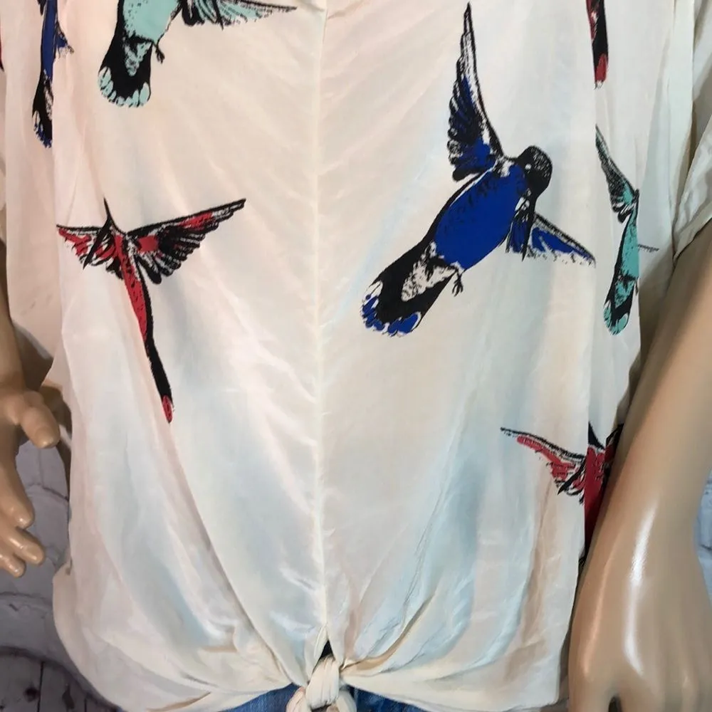 Fifteen-Twenty Silk Tie Waist Top Hummingbirds S - Image 4