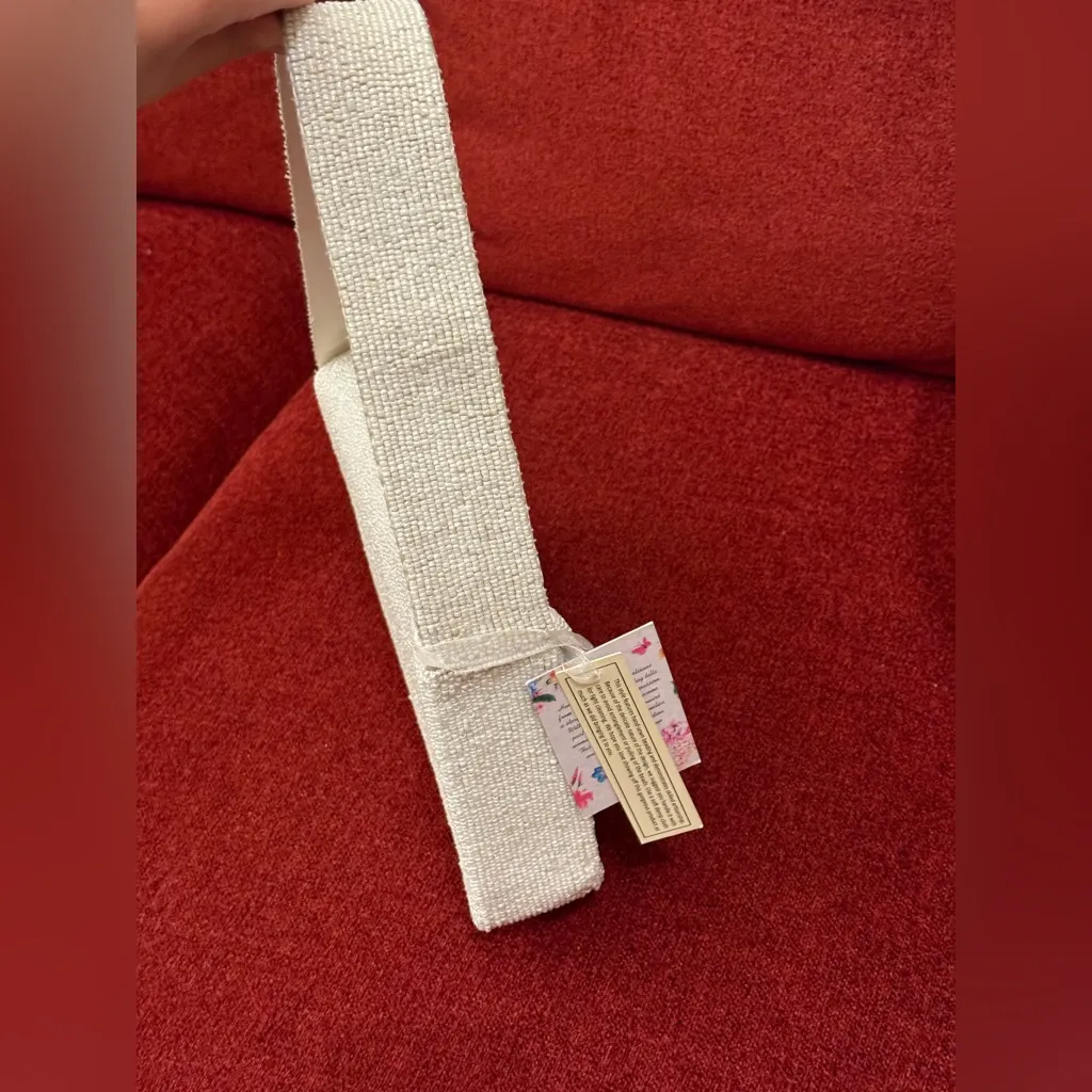 NWT Viral Travel Passport Cities Beaded Bag Made in India Handcrafted Handmade White - Image 6