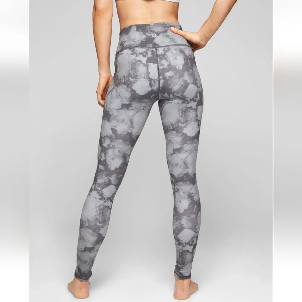 Athleta High Rise Floral Crush Chaturanga Tight, Silver Bells - Image 2