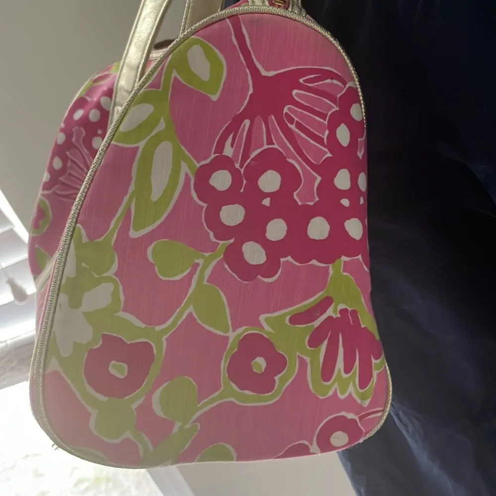 Lilly Pulitzer Originals pink/green/gold zip top bag - Image 3