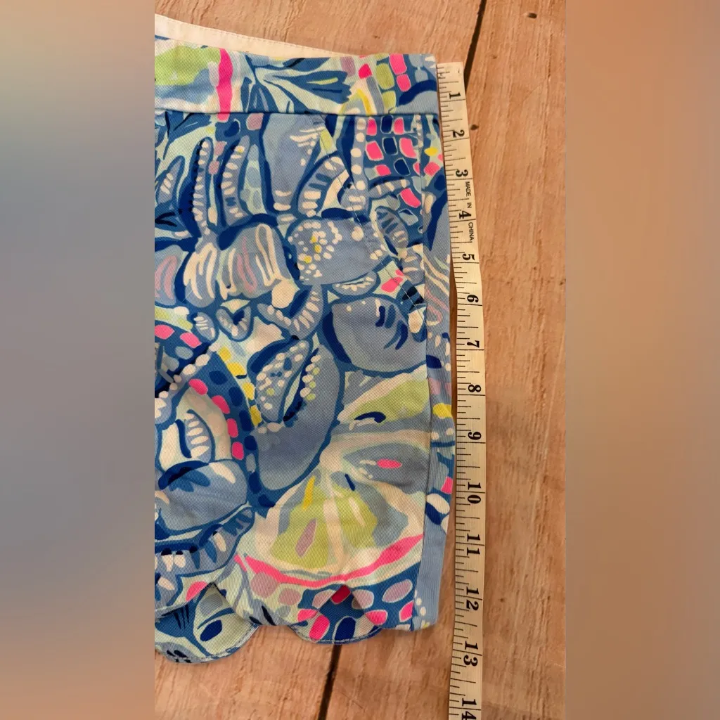 Lilly Pulitzer  Buttercup Stretch Scallop Hem Shorts Size 8 - Image 3